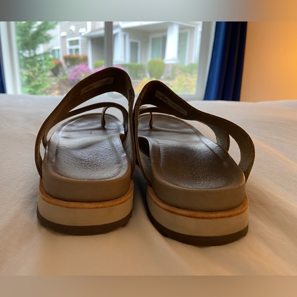 Merrell Leather Sandal - 9 - Picture 5 of 9